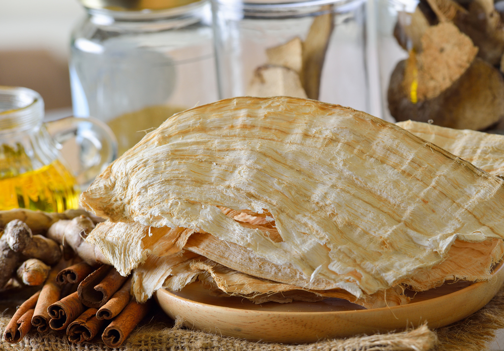 Pueraria Mirifica: Natural Phytoestrogen for Breast Firmness and Menopause