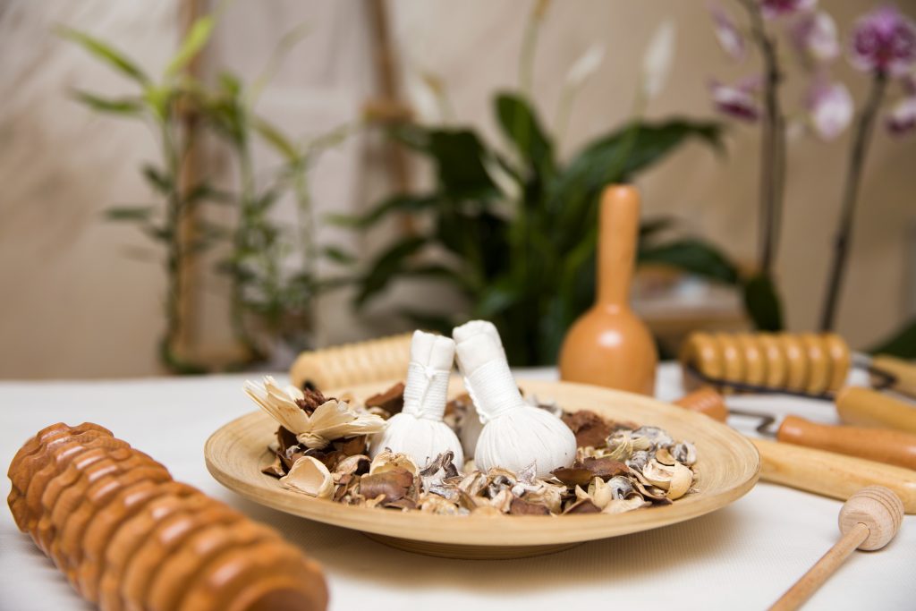 Aromatic Herbal Massage Bags With Herbs And Wooden 2025 02 22 09 47 32 Utc 1 1024x683